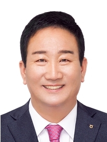 김영관